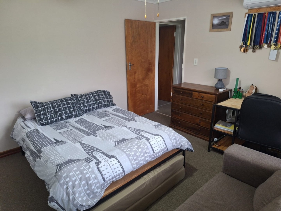 3 Bedroom Property for Sale in Porterville Western Cape